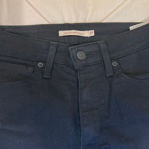 Levi’s black jeans
